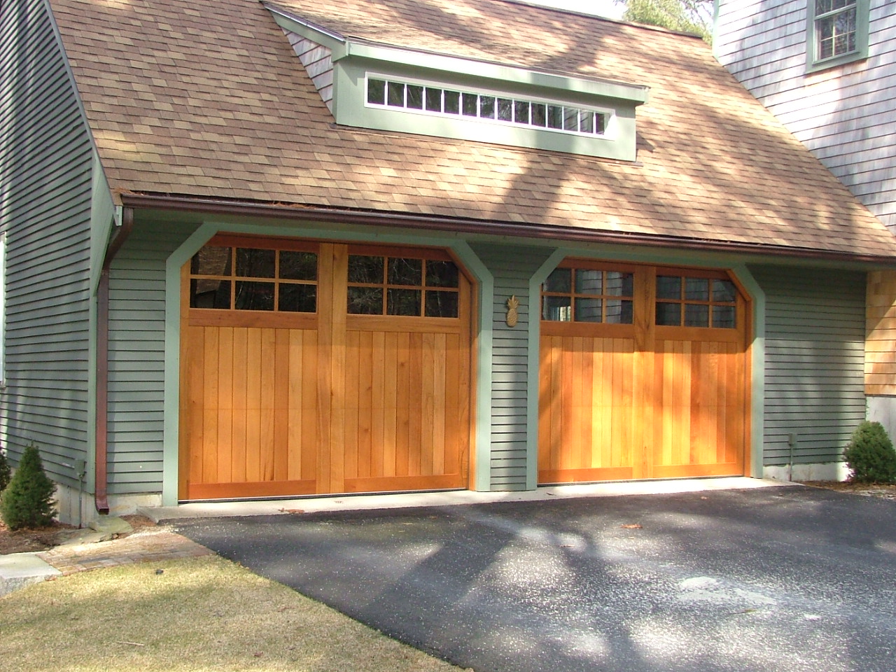 Garage Doors, Garage Door Service | Carver & Plymouth, MA ...